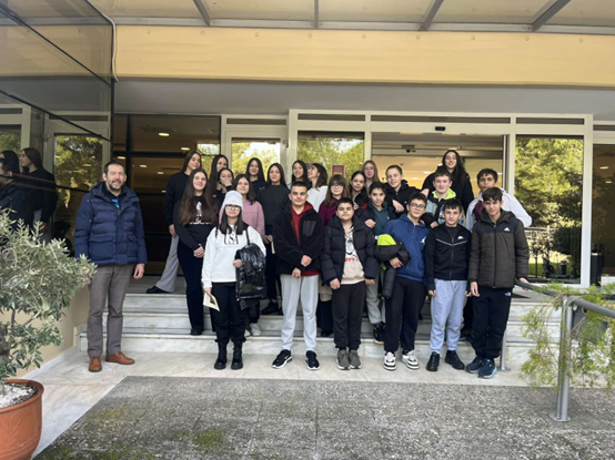 Επίσκεψη του 3ου Γυμνασίου στο Διαχρονικό Μουσείο Λάρισας